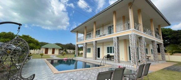 4 bedrooms Cafe / restaurant in Sattahip, Thailand No. 15794 6