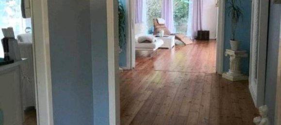 Бунгало с 3 спальнями в Вандсбек, Германия № 218577 5