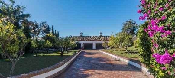 4 bedrooms Villa in Marbella, Spain No. 52950 29
