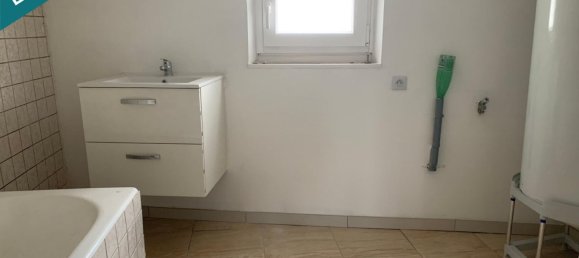 Casa de 3 dormitorios en Vincey, France No. 78201 3