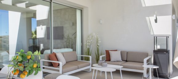 Apartamento de 3 dormitorios en Marbella, Spain No. 276746 7