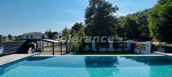 Villa 4+1 in Kemer, Turkey No. 18322 2