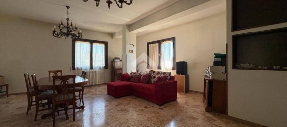 Villa T6 em Catanzaro, Italy N.º 291246 2