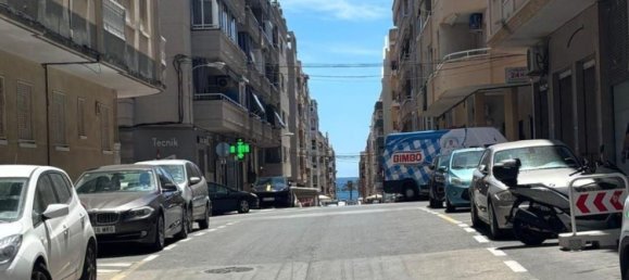 2 Schlafzimmer Wohnung in Torrevieja, Spain, Nr. 151745 2