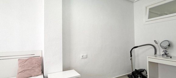 2 Schlafzimmer Wohnung in Torrevieja, Spain, Nr. 151745 4