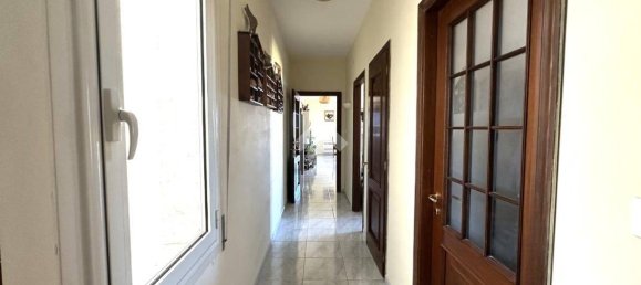 2 bedrooms Apartment in Sassari, Italy No. 349185 11