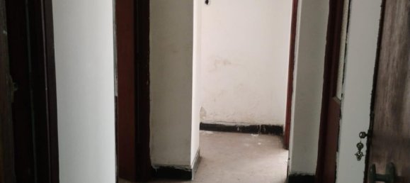 Apartamento de 3 dormitorios en La Coruña, Spain No. 107168 4