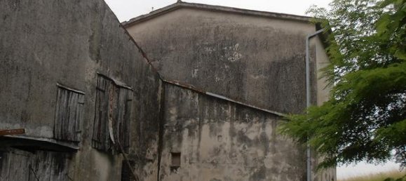 6 rooms House in Carrè, Italy No. 292756 4