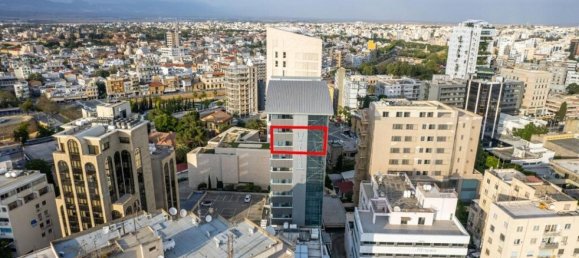 Коммерческая недвижимость 473м² в Никосия, Кипр № 24512 5