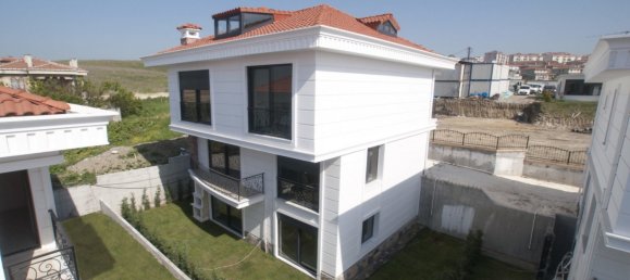 Apartment 3+1 in Istanbul, Turkey No. 7979 3