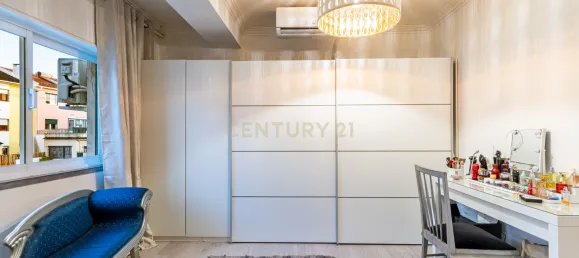 3 bedrooms Villa in Cascais, Portugal No. 106833 18