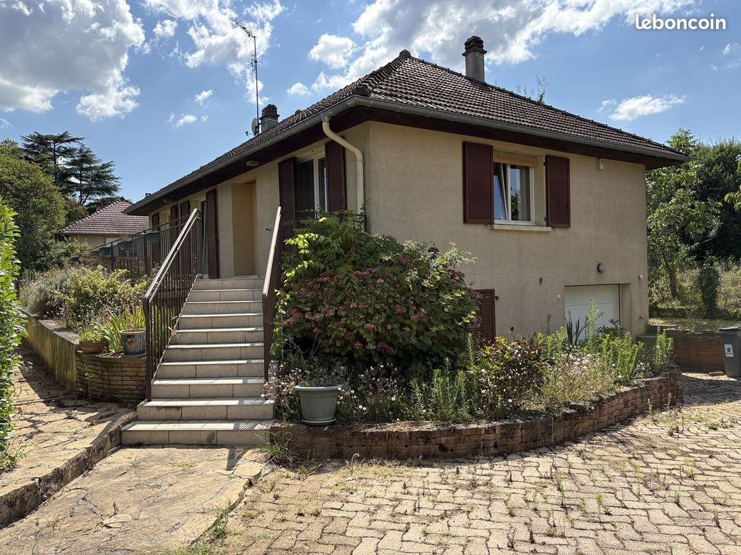 4 غرف نوم فيلا في La Verpilliere, France رقم 286999