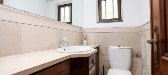 6 bedrooms Villa in Cascais, Portugal No. 176179 10