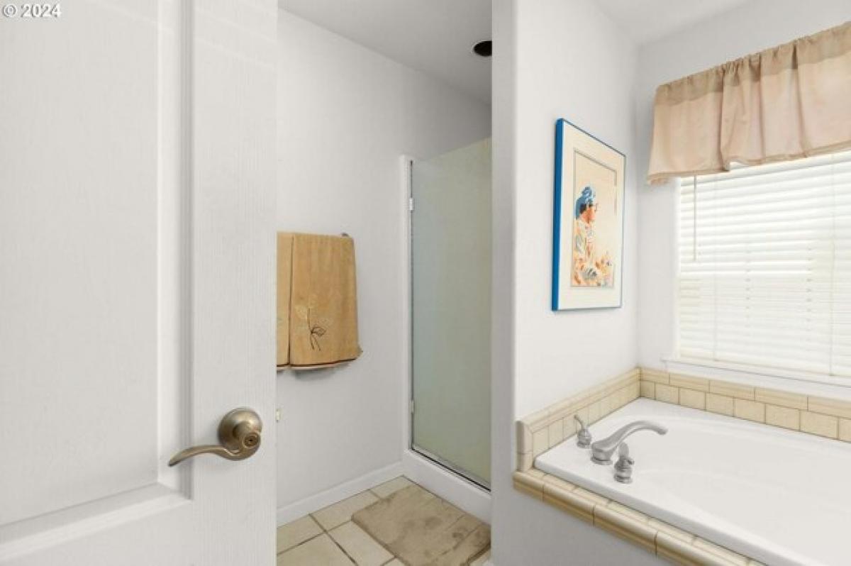 3 bedrooms House in Sutherlin, USA No. 373058