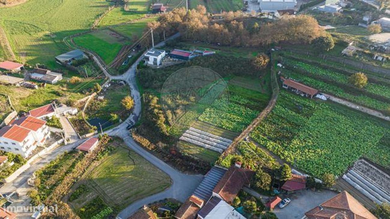 851m² Land in Lousada, Portugal No. 71779