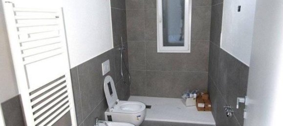 Пентхаус с 4 комнатами в Равенна, Италия № 120753 13