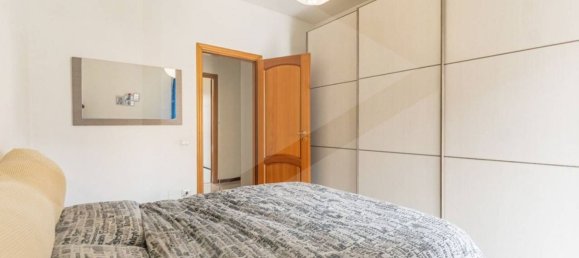 3-salle Appartement à Milan, Italy No. 241658 25
