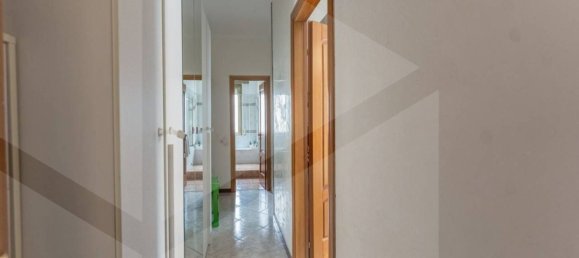 3-salle Appartement à Milan, Italy No. 241658 37