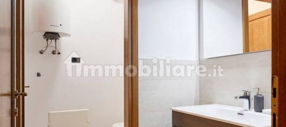 2 rooms Office in Scandiano, Italy No. 91471 3