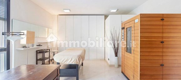 2 rooms Office in Scandiano, Italy No. 91471 8