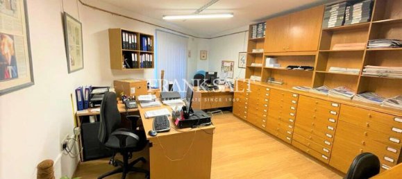 1535m² Office in Pieta, Malta No. 12368 13