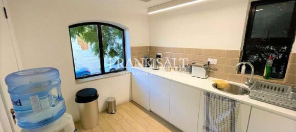 1535m² Office in Pieta, Malta No. 12368 14