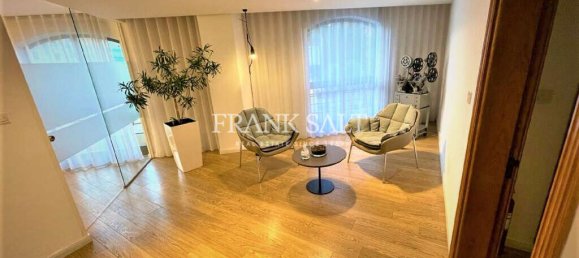 1535m² Office in Pieta, Malta No. 12368 2