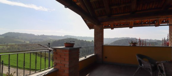 3 bedrooms Villa in Monforte d'Alba, Italy No. 63602 22