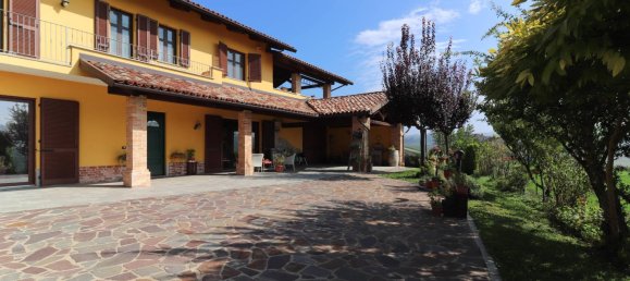 3 bedrooms Villa in Monforte d'Alba, Italy No. 63602 34