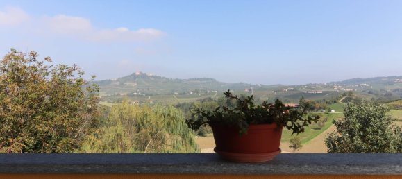 3 bedrooms Villa in Monforte d'Alba, Italy No. 63602 24