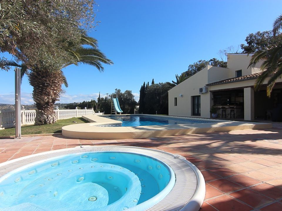 7 bedrooms Villa in Benissa, Spain No. 282722