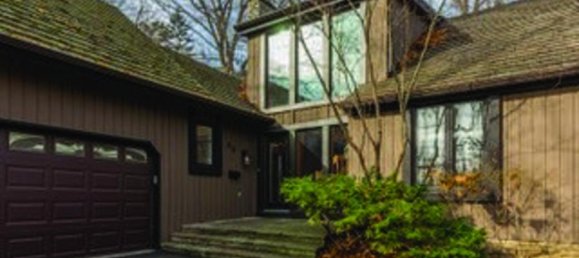 5 bedrooms House in Burlington, Canada No. 462 3