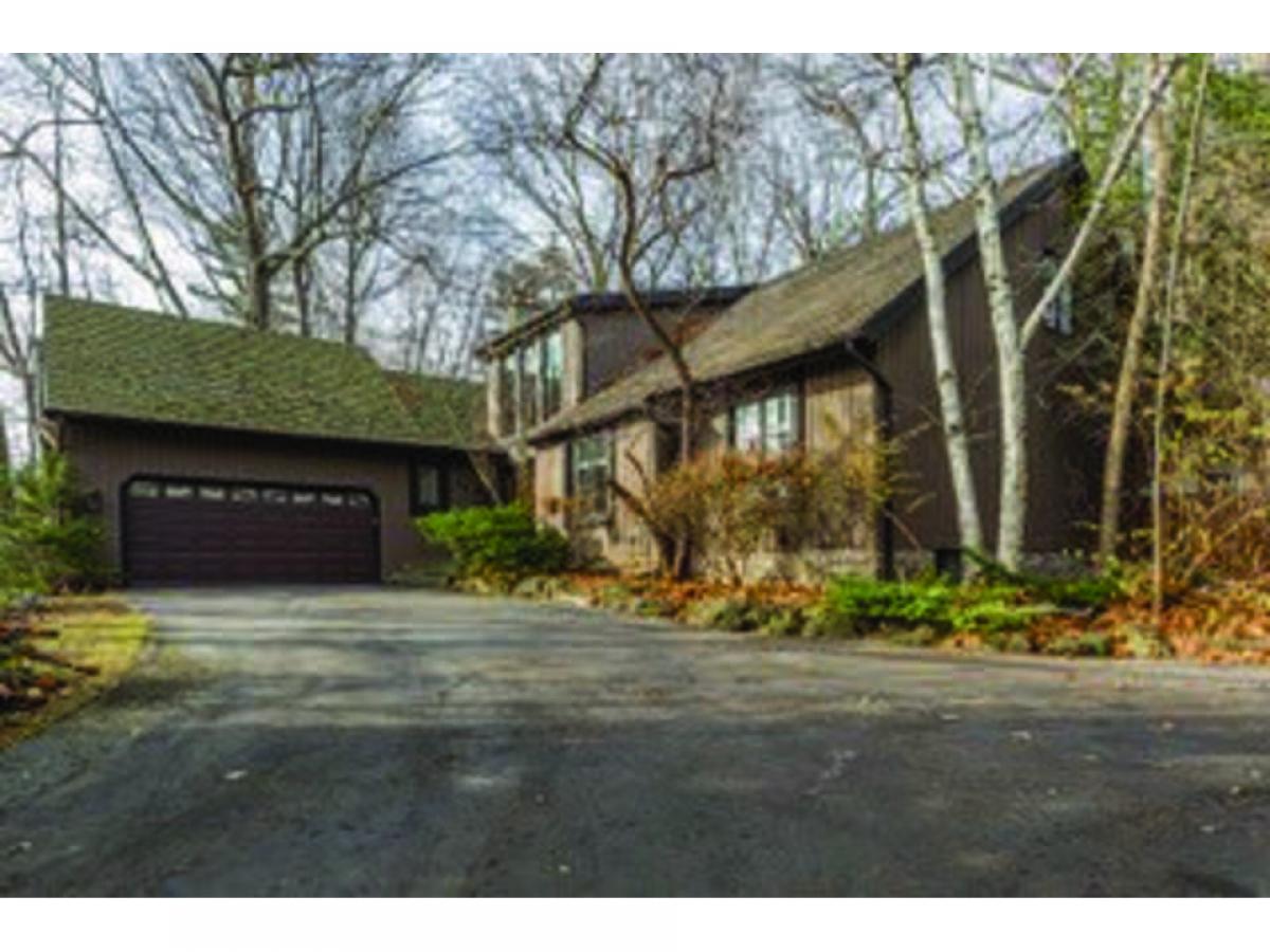 5 bedrooms House in Burlington, Canada No. 462