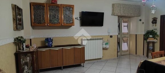 Дом с 2 комнатами в Афрагола, Италия № 135695 5