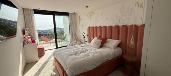 4 bedrooms Townhouse in La Quinta, Spain No. 118361 11