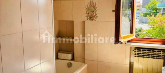Apartamento de 2 dormitorios en Paullo, Italy No. 360407 35