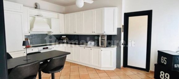 Apartamento de 2 dormitorios en Paullo, Italy No. 360407 21