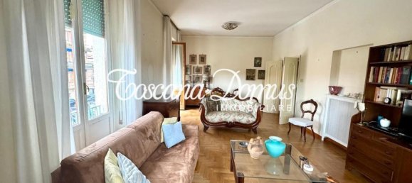 Квартира с 5 комнатами в Сиена, Италия № 40349 2