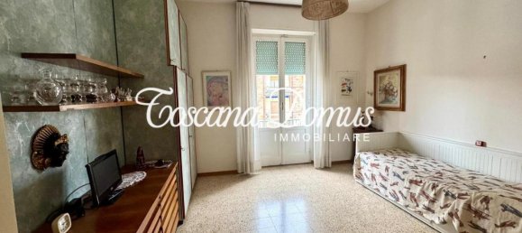 Квартира с 5 комнатами в Сиена, Италия № 40349 15