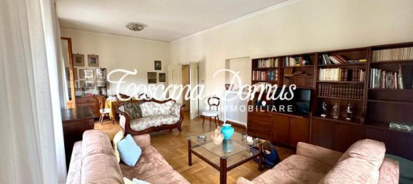 Квартира с 5 комнатами в Сиена, Италия № 40349 6