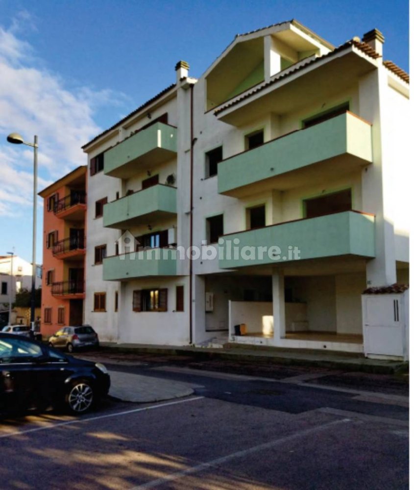 5 rooms Building in Olbia, Italy No. 396965