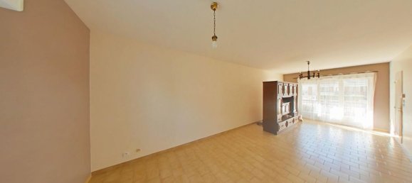 3 Schlafzimmer Haus in Loches, France, Nr. 230158 2