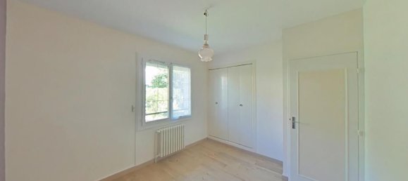 3 Schlafzimmer Haus in Loches, France, Nr. 230158 5