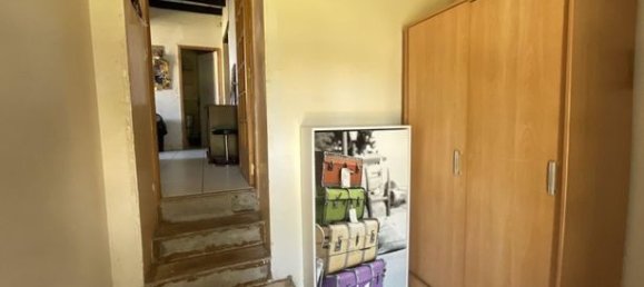 3 bedrooms House in Yonne, France No. 363982 3