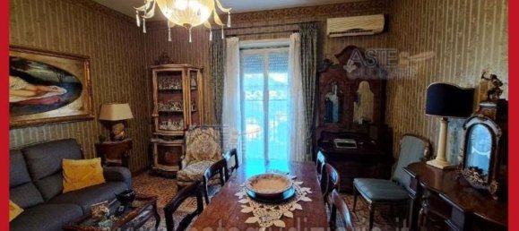 5 bedrooms Apartment in Rome, Italy No. 330796 26