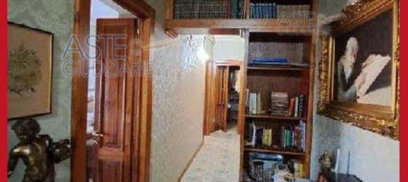 5 bedrooms Apartment in Rome, Italy No. 330796 19