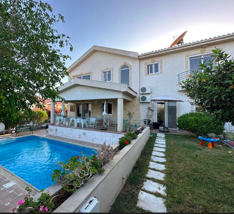 6 Schlafzimmer Gewerbliche Immobilie in Mesa Geitonia, Cyprus, Nr. 20151