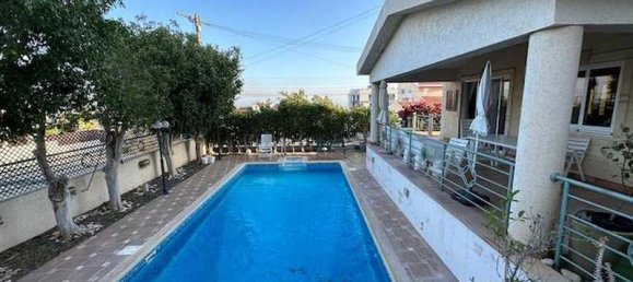 6 Schlafzimmer Gewerbliche Immobilie in Mesa Geitonia, Cyprus, Nr. 20151 2