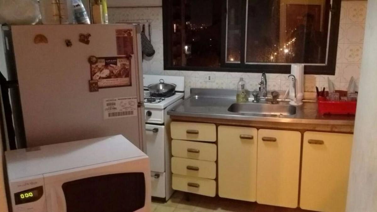 Studio in Lanus, Argentina, Nr. 58485