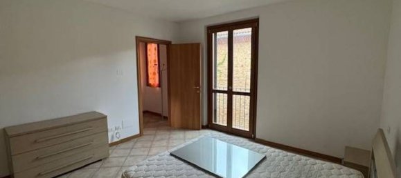 2غرفة شقة في Palazzolo sull'Oglio, Italy رقم 311831 11
